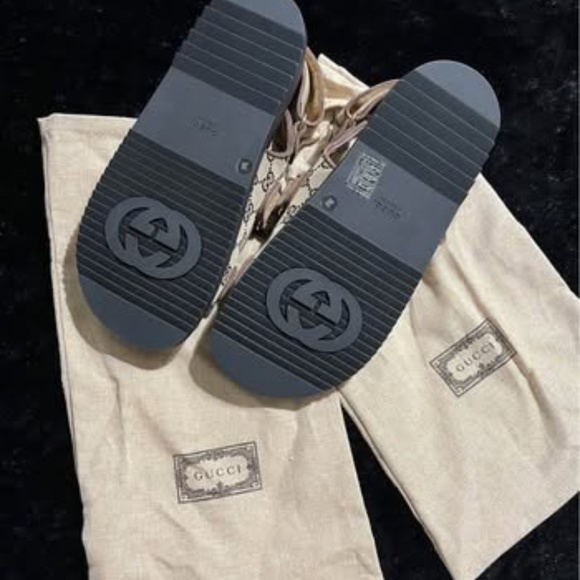 Gucci Slides - Picture 2 of 3